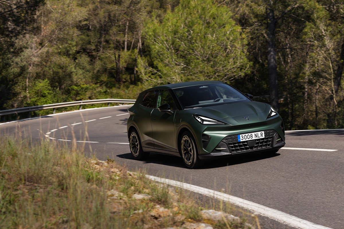New-Cupra-Raval-takes-to-the-streets-with-rebellious-electric-urban-spirit-hq Winning Best Supermini before reaching customers is a significant endorsement for the CUPRA Raval.